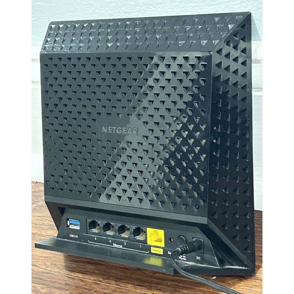 Netgear R6200v2 w/power supply R6200 Smart WiFi Router Bundle - Picture 8 of 16